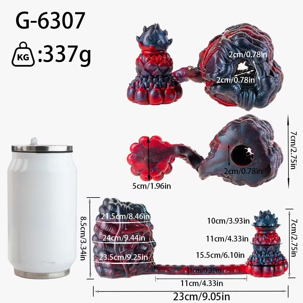Size chart and dimensions for G-6307 Cthulhu fantasy toy showing 23cm length and 337g weight with a soda can scale reference for online buyers.