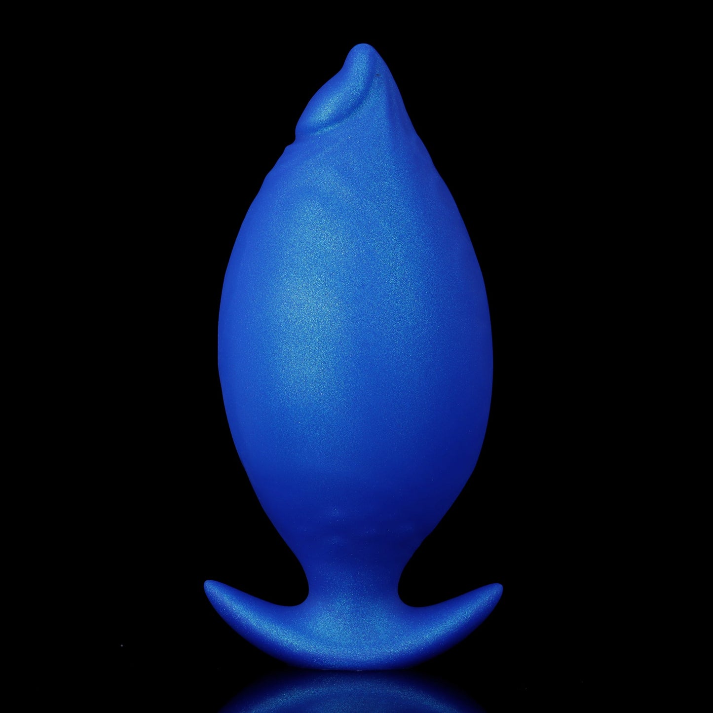 Rear profile of the flexible Sapphire Blue expandable butt plug with a secure flared T-bar base.