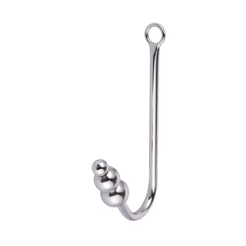 Triple graduated bead hook for body harness.